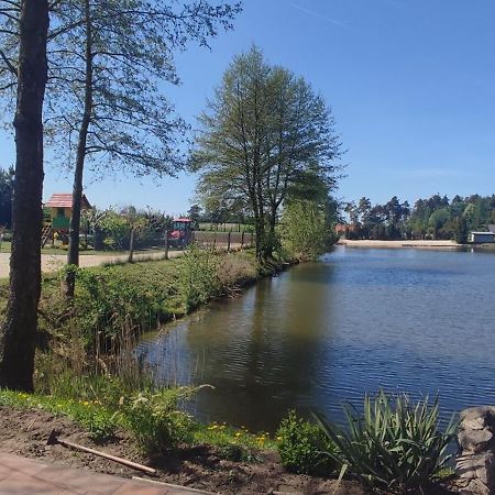 فيلا Agrowczasy Nad Stawem Gartatowice المظهر الخارجي الصورة